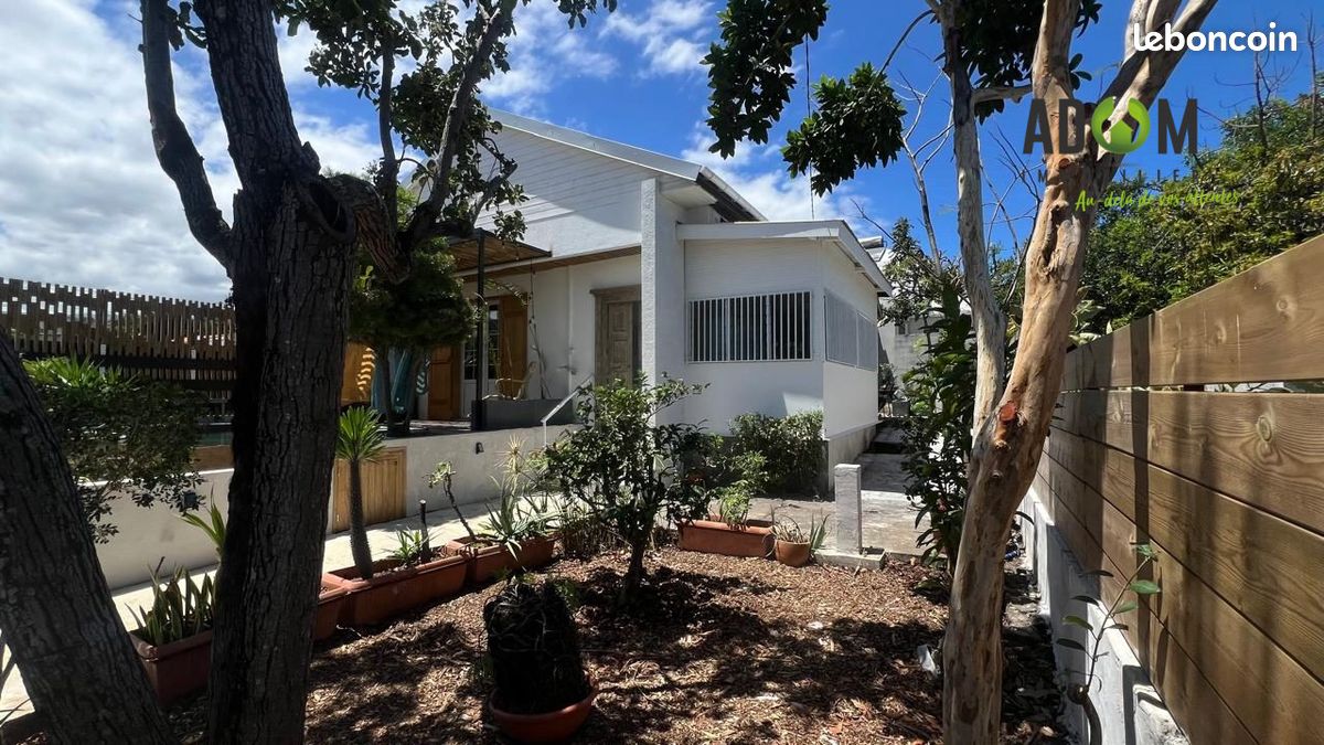 Maison 4 pièces 82 m² · à Saint-Pierre · 82 m² · 380 000 €