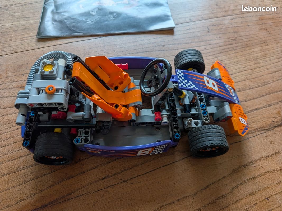 Lego technic 42048 (image 2)