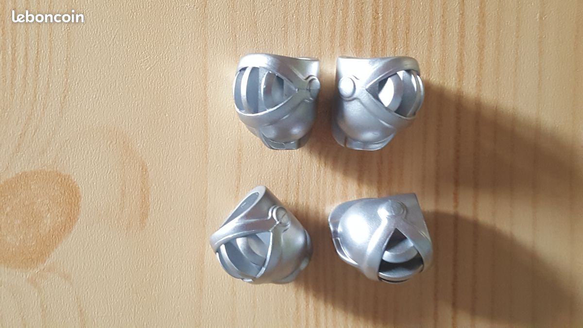 Lego lot casques x167 heaumes metallic pour minifigs Castle (image 1)