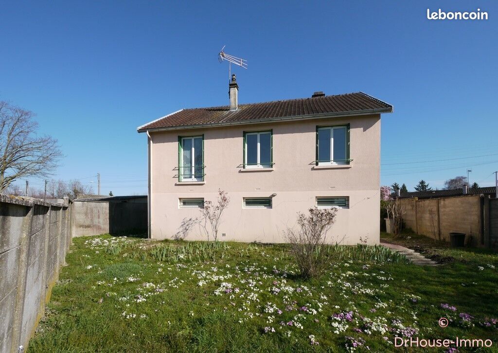 Maison 5 pièces 81 m² · à Saint-Julien-les-Villas · 81 m² · 139 000 €