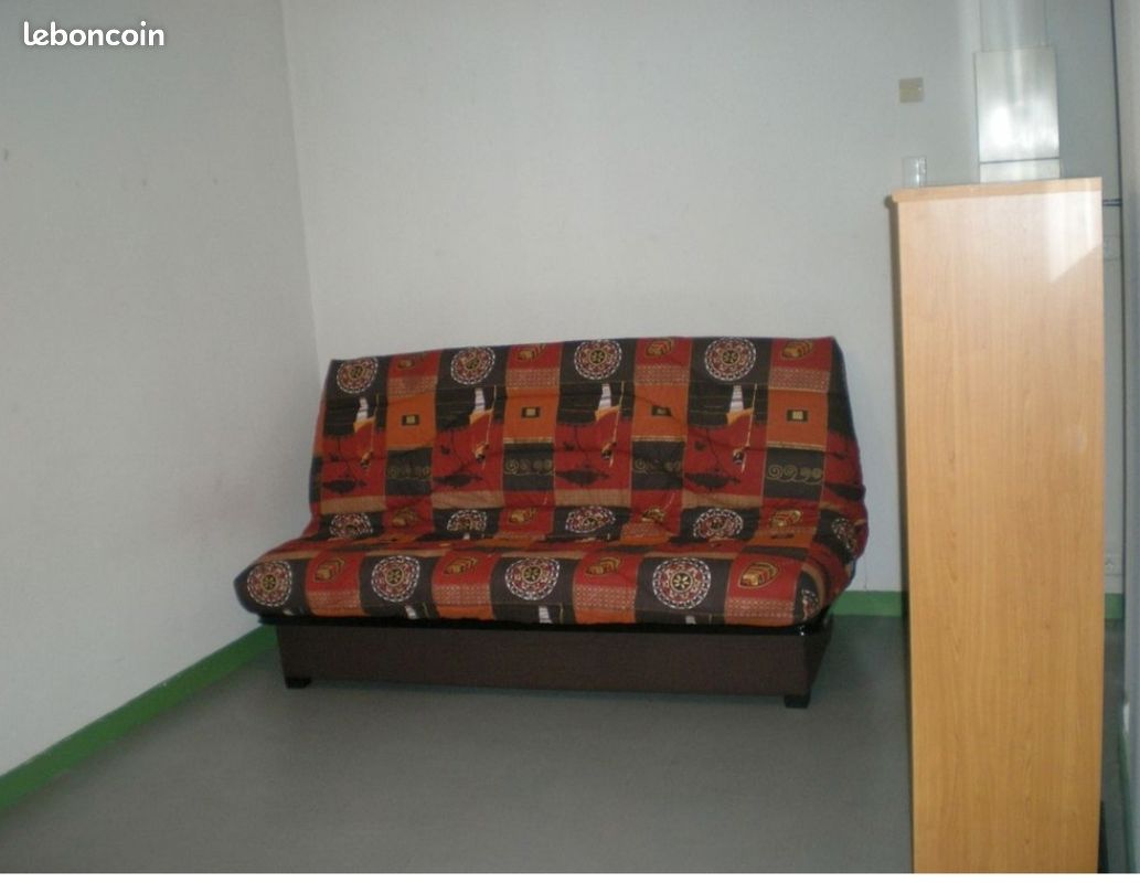 Studio en face de la gare POITIERS - Poitiers 86000 (image principale 1)