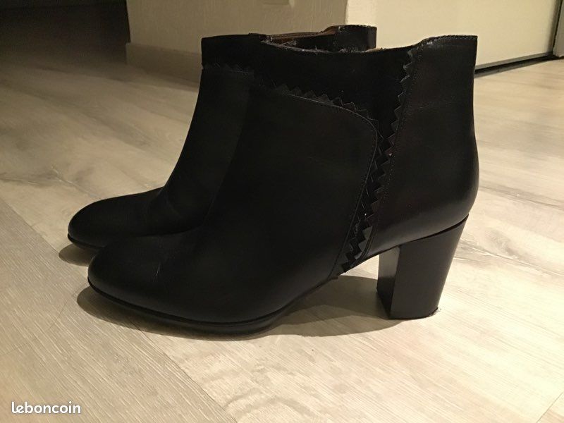 Bottines noires en cuir HEYRAUD quasi neuves, T39 (image 2)