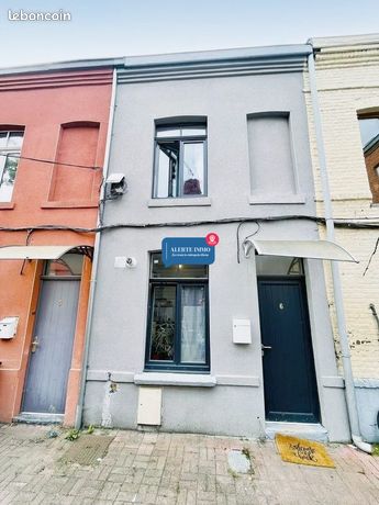 https://img.leboncoin.fr/api/v1/lbcpb1/images/76/a6/02/76a602813eb5c98d3fe712d16675b8ca0b9c8c92.jpg?rule=ad-image