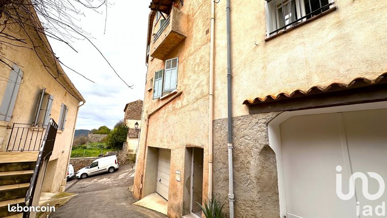 Studio 2 pièces 45 m²