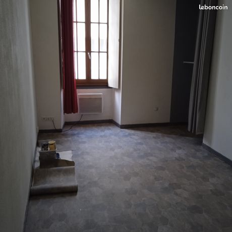 A louer studio vieux Bazas