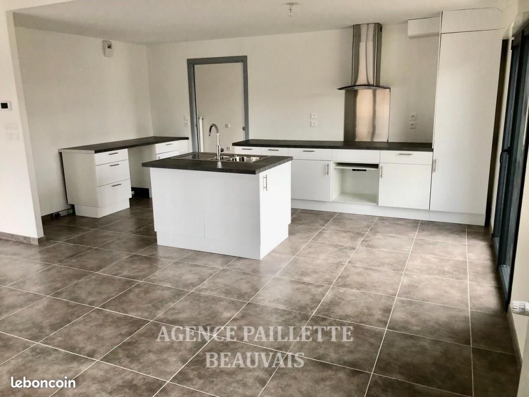 Appartement 6 pièces 118 m² · à Beauvais · 118 m² · 1 361 €/mois