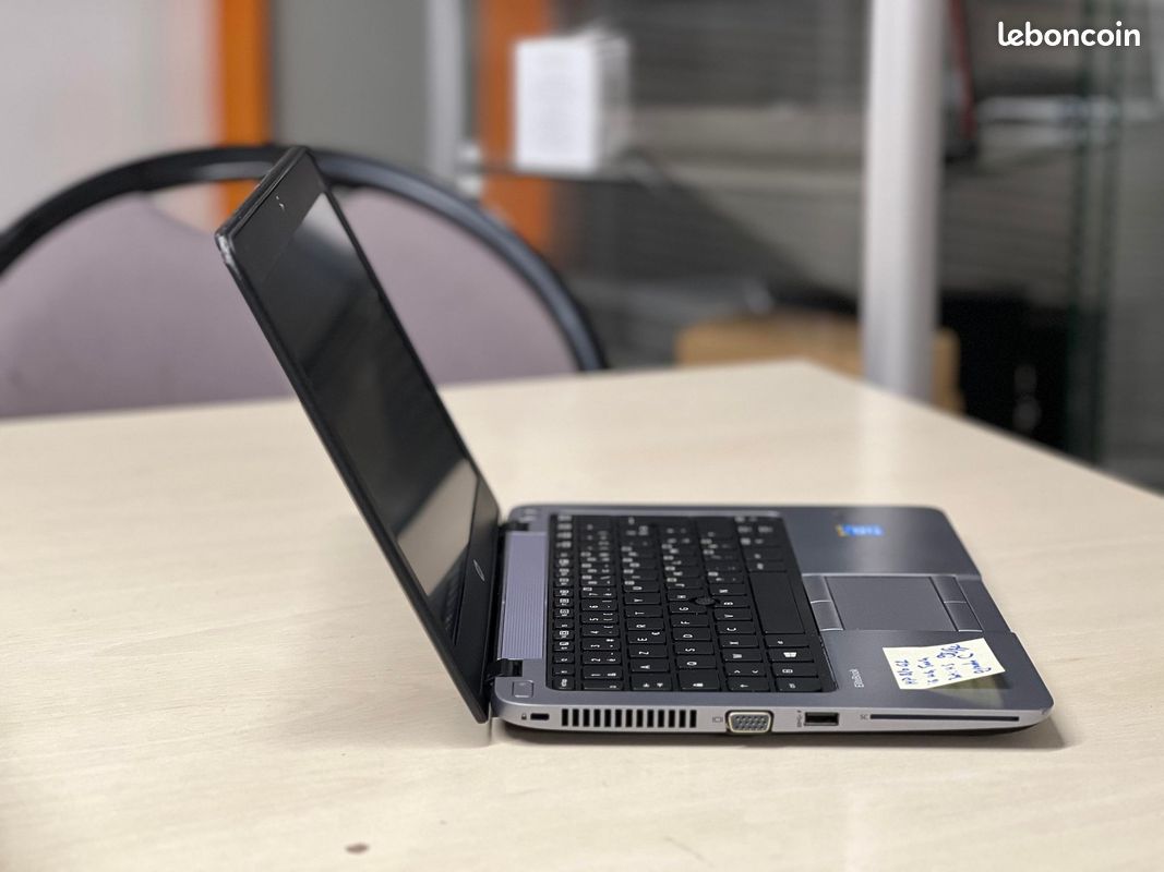 PC Portable HP EliteBook 820 G2 12'' i5-5200U 4Go 250Go Win 10 - Pour pièces / réparateurs - Sans batterie (image 8)