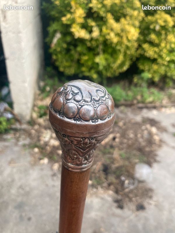Porte parapluie en acajou et laiton doré, XXème siècle. - Biron