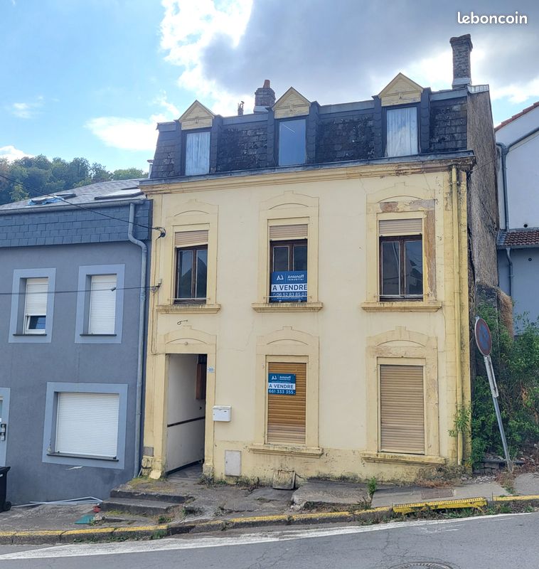 Maison 9 pièces 161 m² · à Ottange · 161 m² · 119 900 €