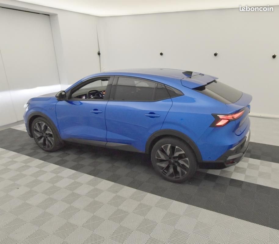 Renault Rafale 1.2 E-TECH200 ESPRIT ALPINE BA (image 7)