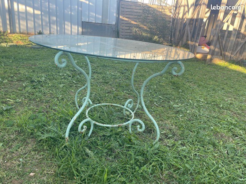 Table fer forgé (image 2)