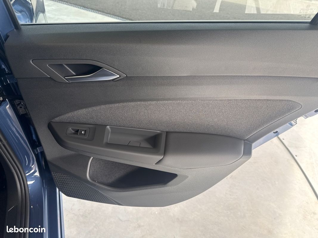 VOLKSWAGEN Golf 1.5 TSI EVO2 116 BVM6 Life Plus (image 24)