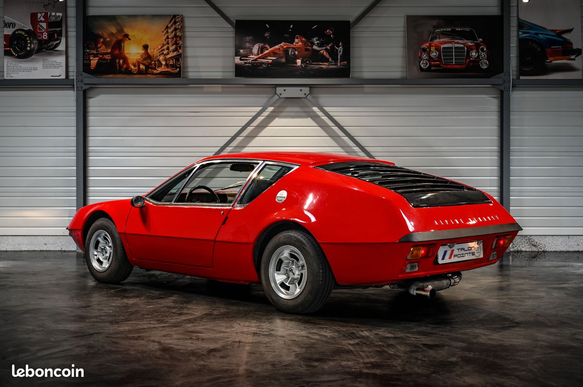 ALPINE A310 1600 VF 4 cylindres 125ch BVM5 / Conversion carburateurs 45 Weber / Rouge / Intérieur cuir noir / N° série 21532 (image 3)