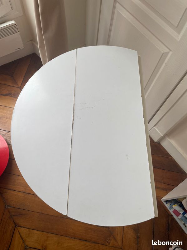 Table ronde (image 2)