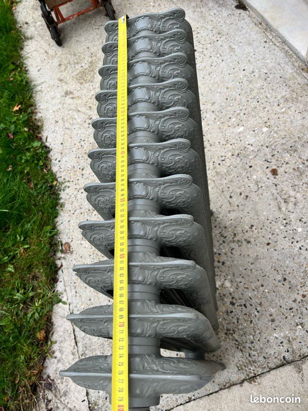 Radiateur en fonte rococo à oreilles (image 4)