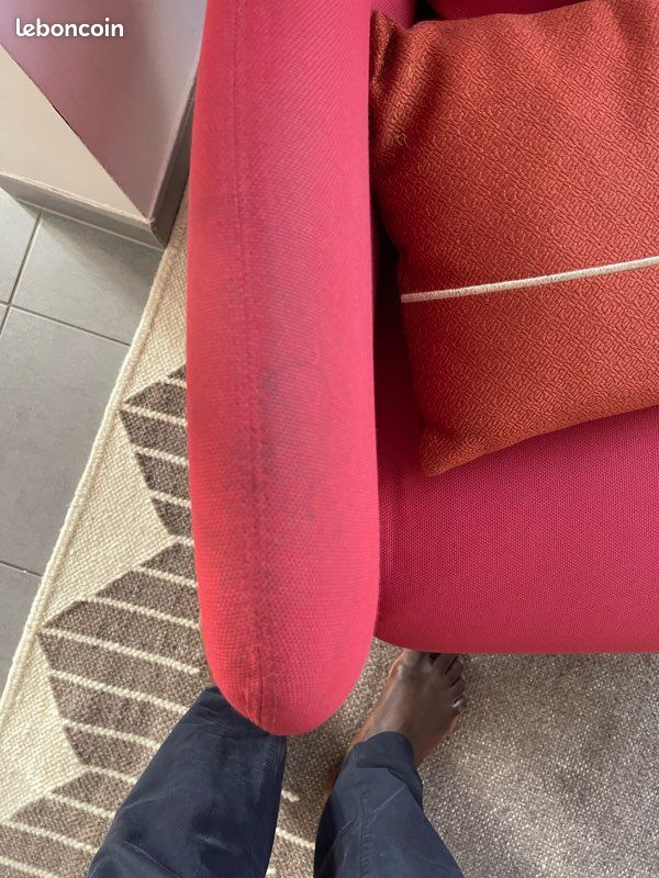 Fauteuil HABITAT Antoine – Design – Rouge – Confortable (image 6)