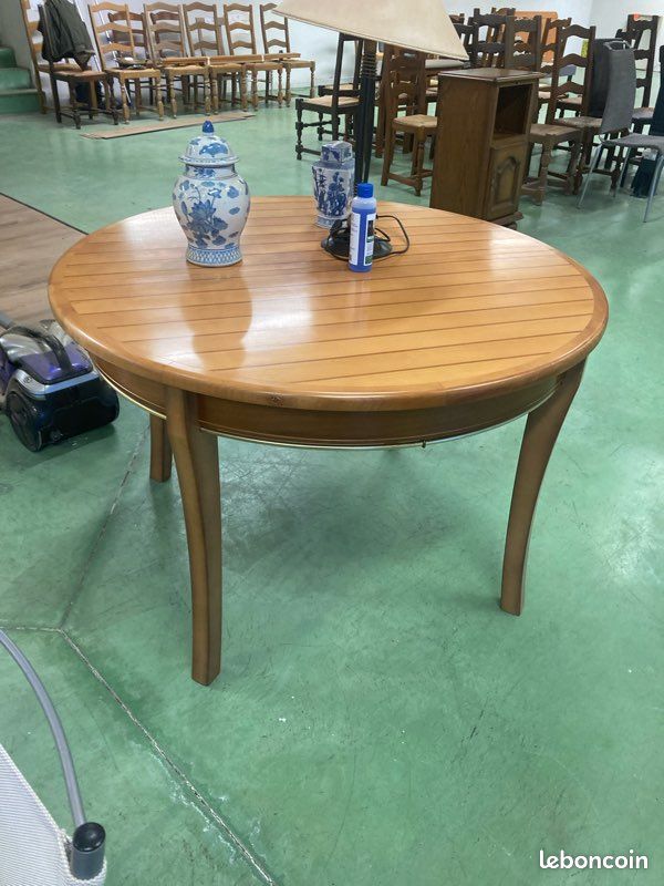 Table séjour (image 1)