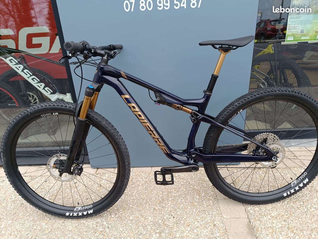 Déstockage VTT Cross Country Lapierre XRM neuf M 2026 Vélos