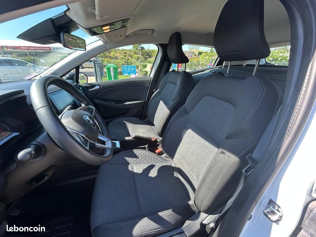 Renault Clio V E-Tech full hybrid 145 Equilibre (image 11)