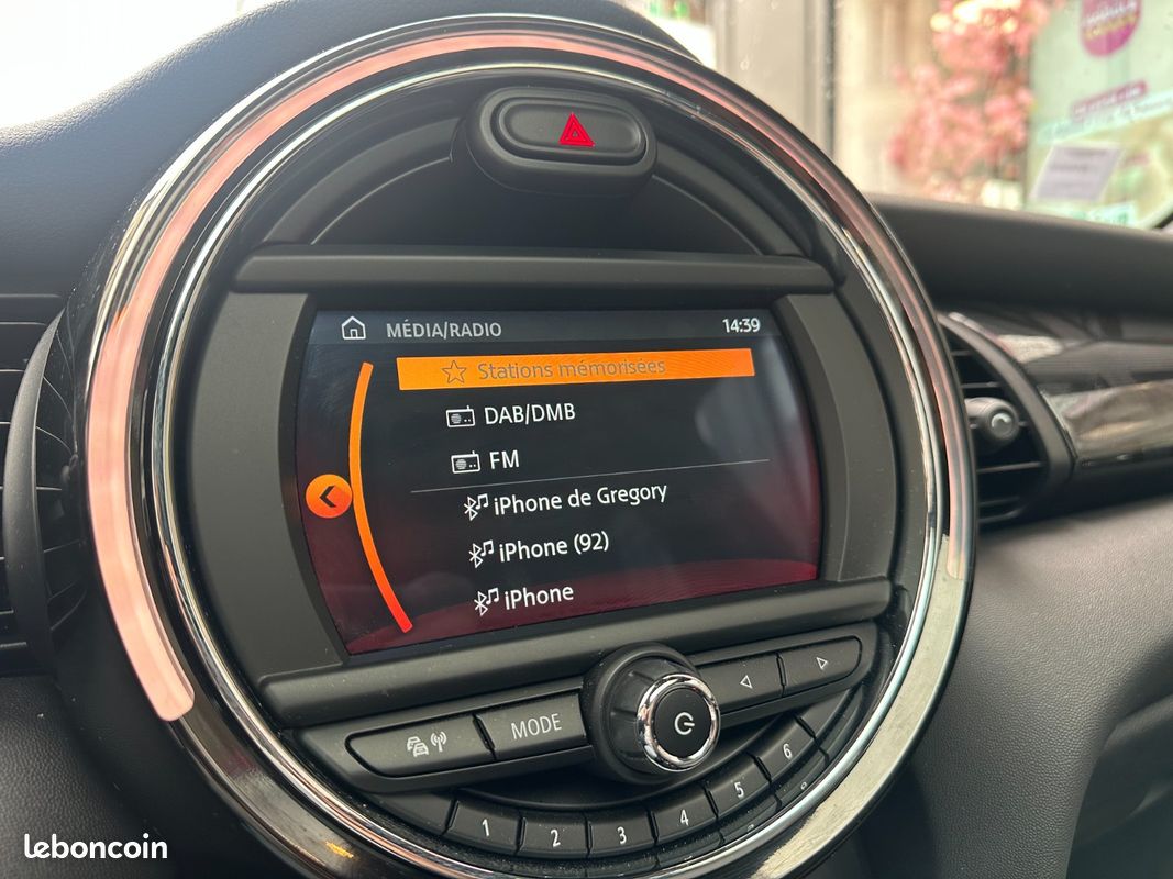 Mini cooper s 2.0 l greenwich / toit ouvrant / apple carplay / pneus avant neuf (image 31)