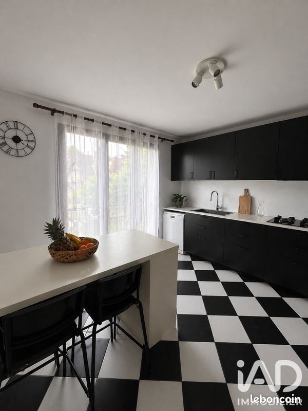 Maison 5 pièces 143 m² · à Noisy-le-Sec · 143 m² · 493 000 €