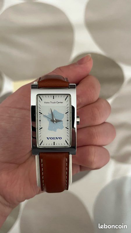 Montre Volvo Vintage - Années 1960-1970 - Occasion - Bijou Historique De La Marque
