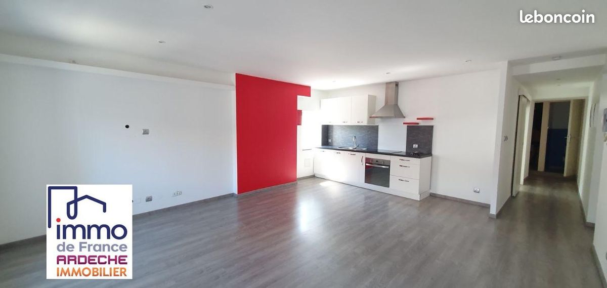 Appartement 3 pièces 66 m² · à Privas · 66 m² · 515 €