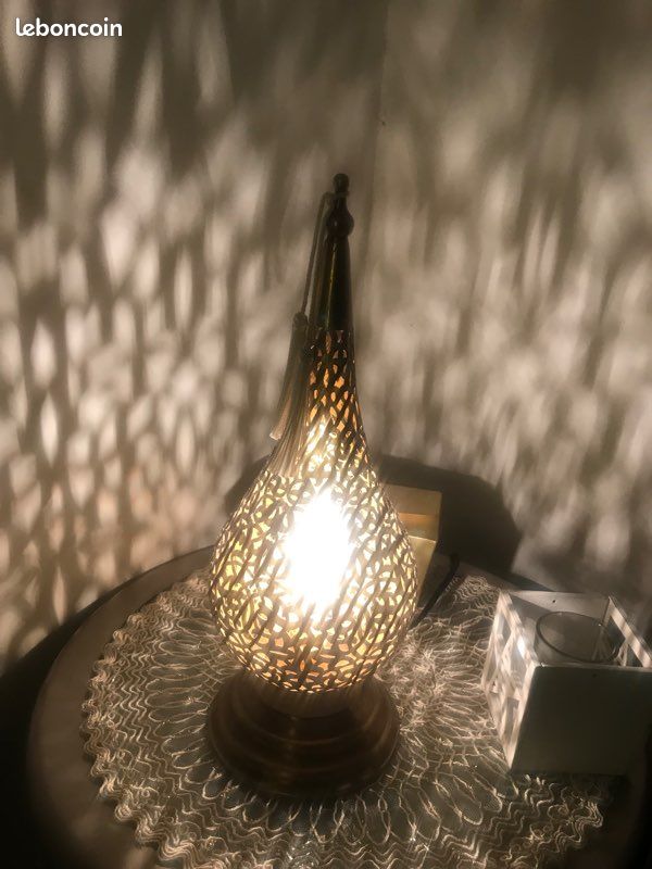 Lampe artisanale en cuivre (image 3)