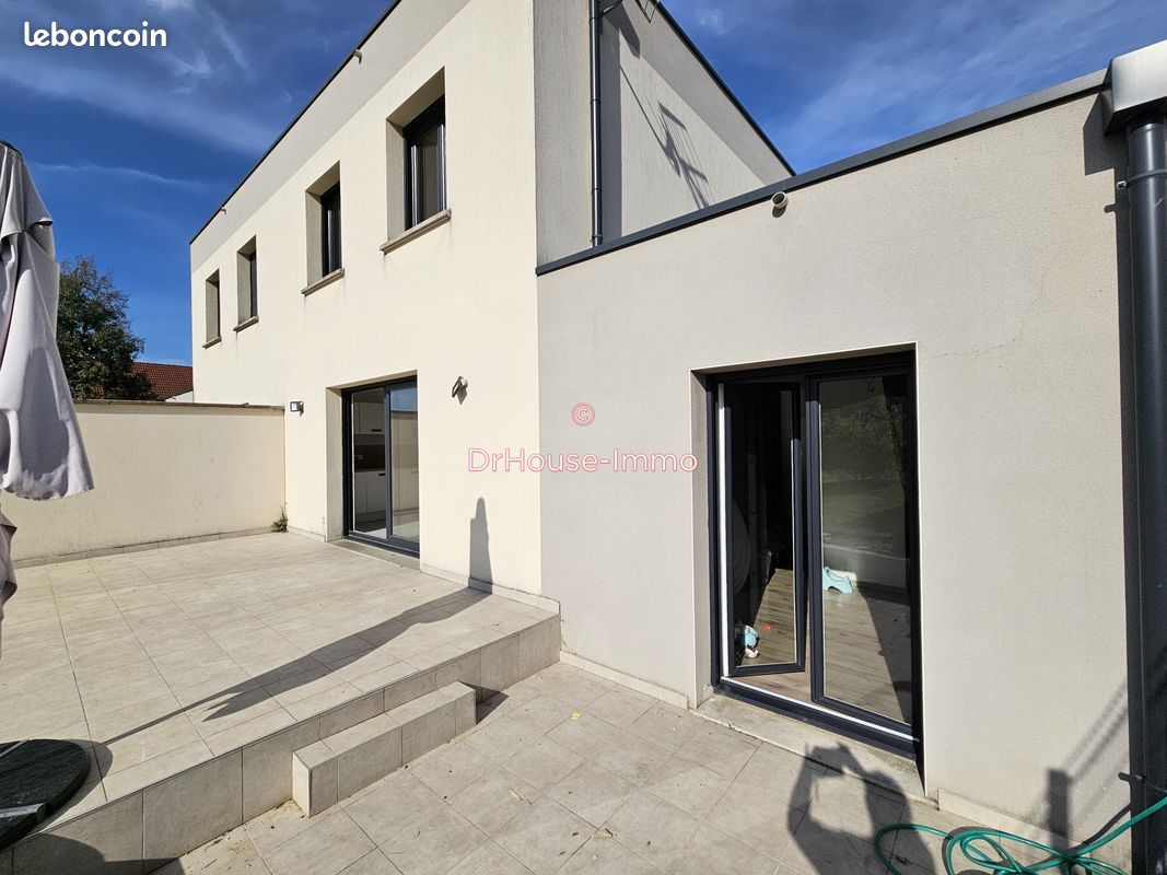 Maison 5 pièces 125 m² · à Bréviandes · 125 m² · 249 000 €