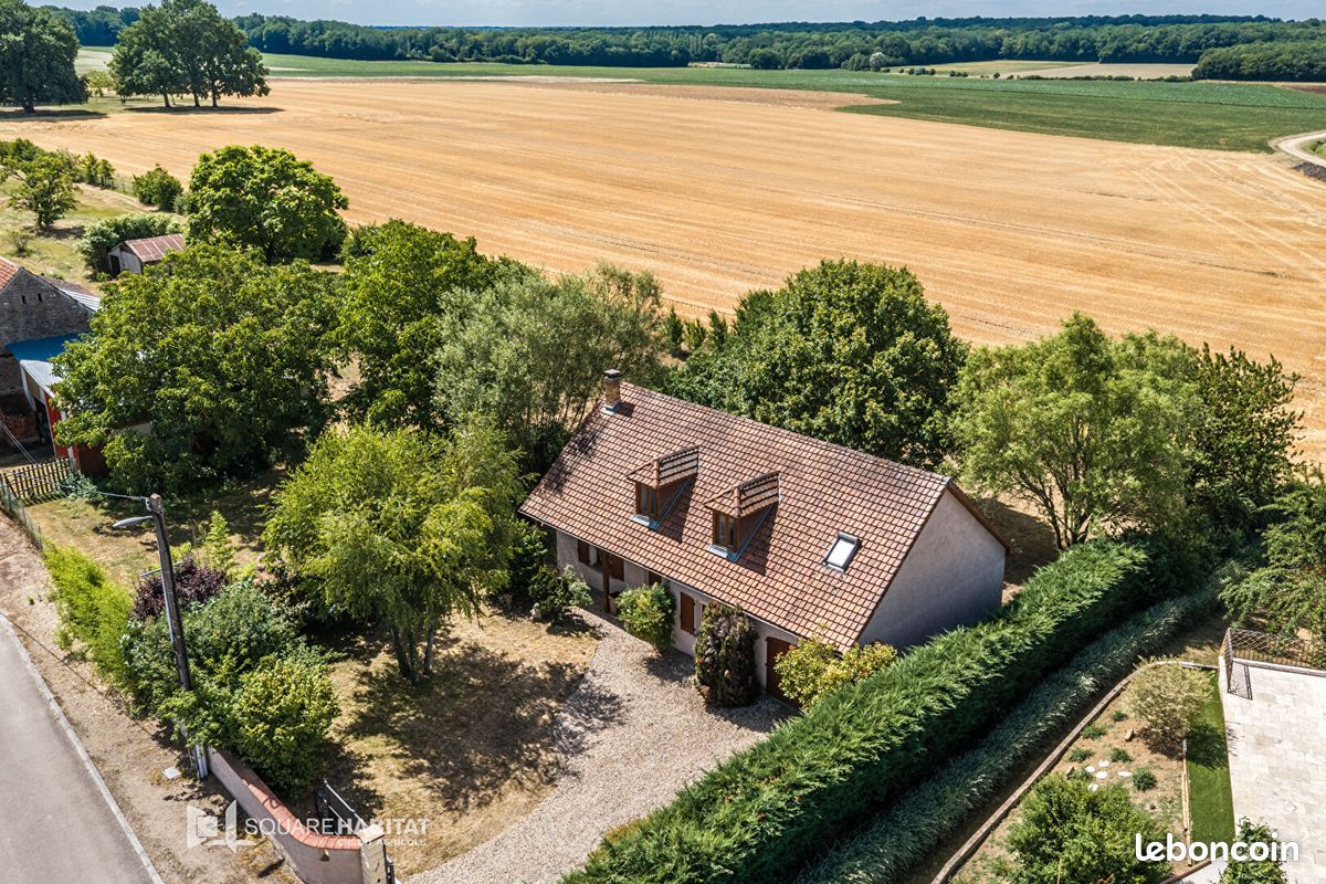 Maison 6 pièces 135 m² · à Corcelles-lès-Cîteaux · 135 m² · 289 000 €