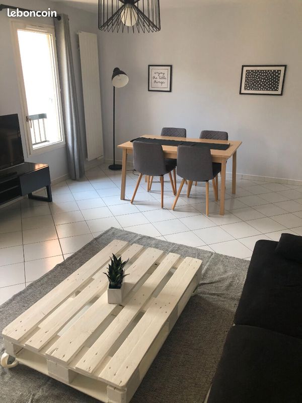 Appartement a louer noisy-le-grand - 2 pièce(s) - 57 m2 - Surfyn