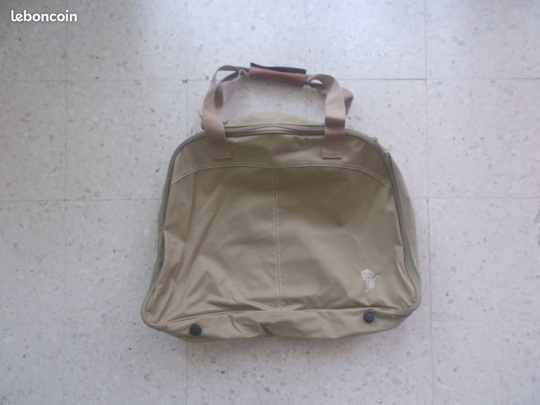 Sac de voyage (image 1)