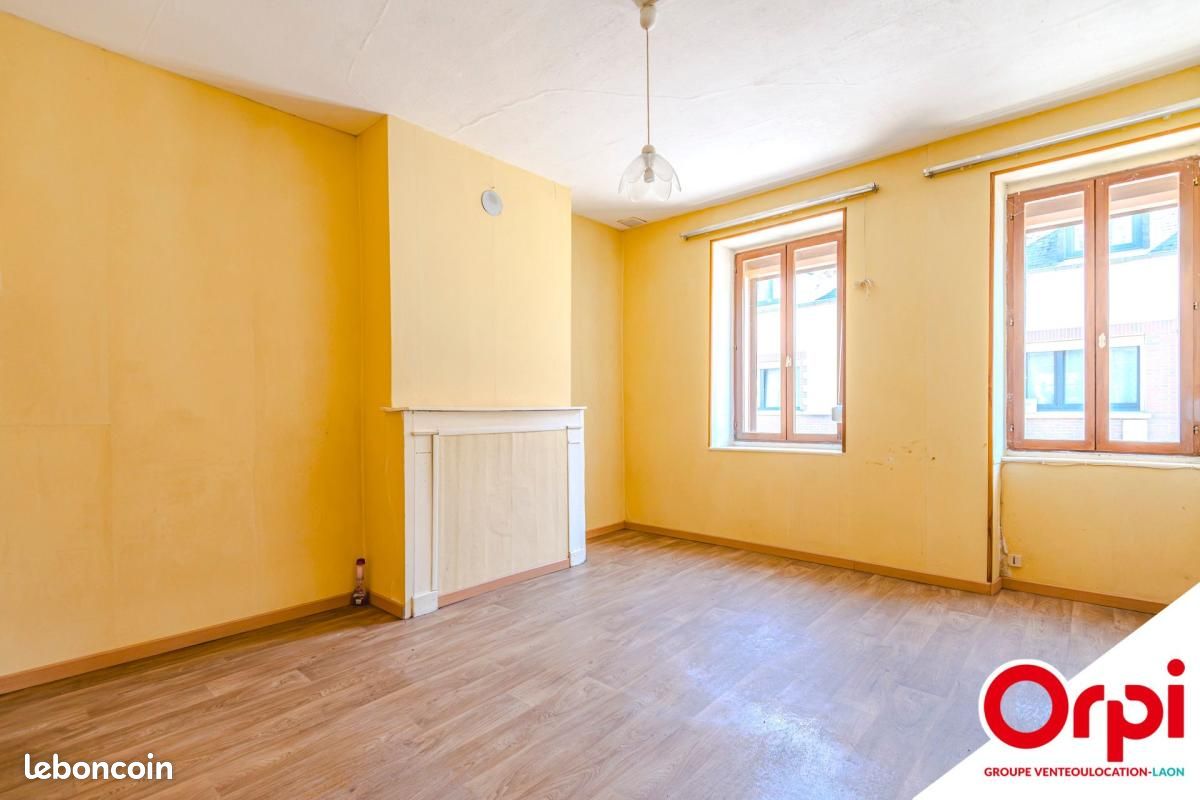 Maison 3 pièces 82 m² · à Crécy-sur-Serre · 82 m² · 77 500 €