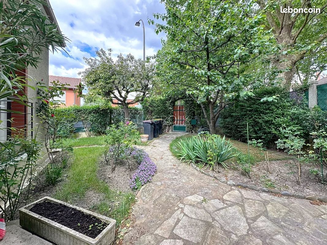 Maison 4 pièces 94 m² · à Le Kremlin-Bicêtre · 94 m² · 604 000 €