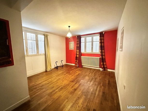 Maison de ville 6 pièces 108 m² — 3