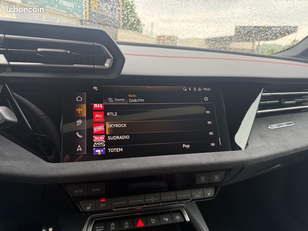 AUDI A3 Sportback 35 TFSI Mild Hybrid 150 S tronic 7 S line (image 15)
