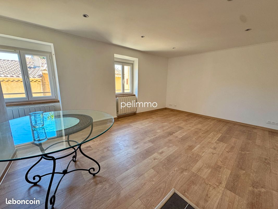 Appartement 2 pièces 48 m² · à Grans · 48 m² · 163 900 €