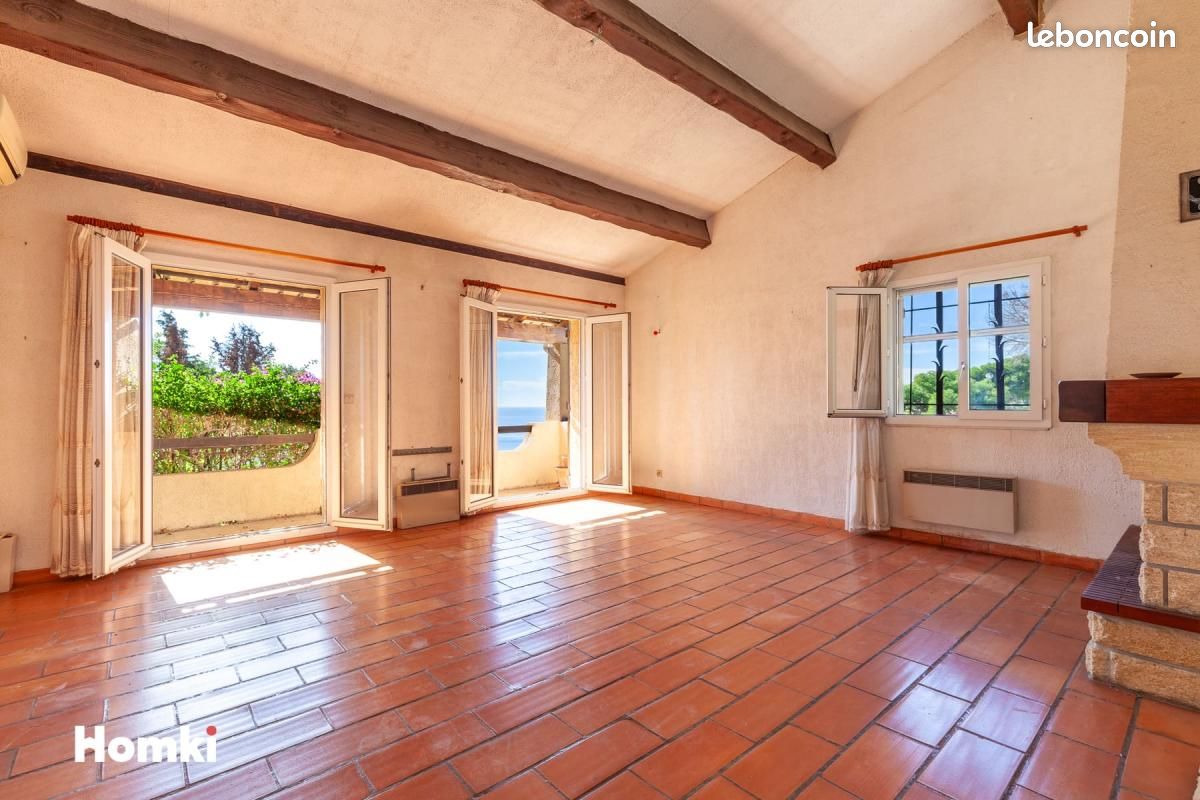 Maison 6 pièces 126 m² · à Marseille 16 · 126 m² · 529 000 €