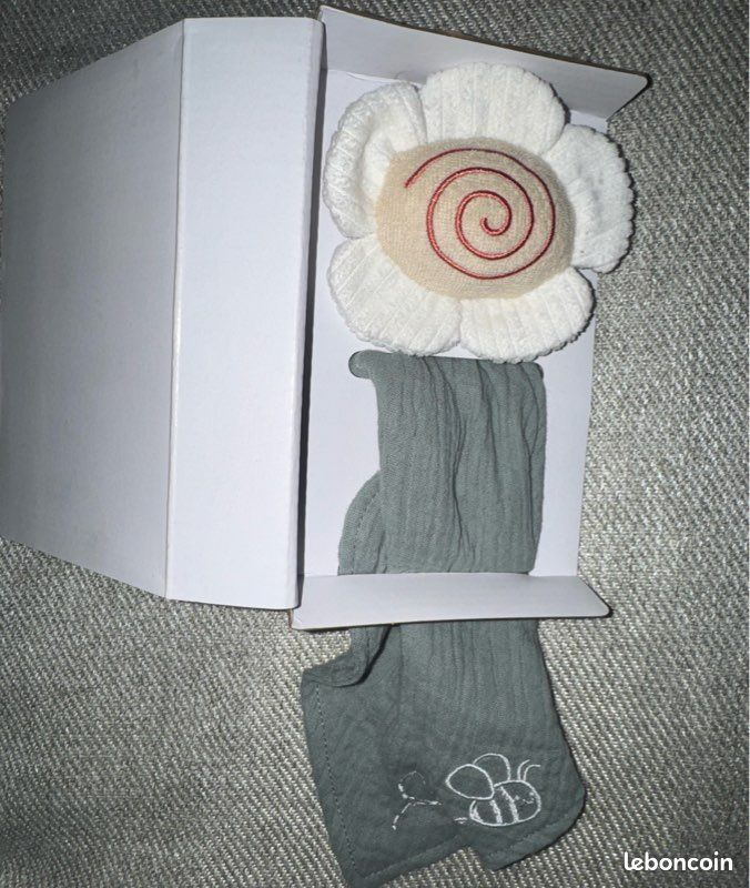 Doudou poétique tissu neuf. Nature et découverte (image 1)