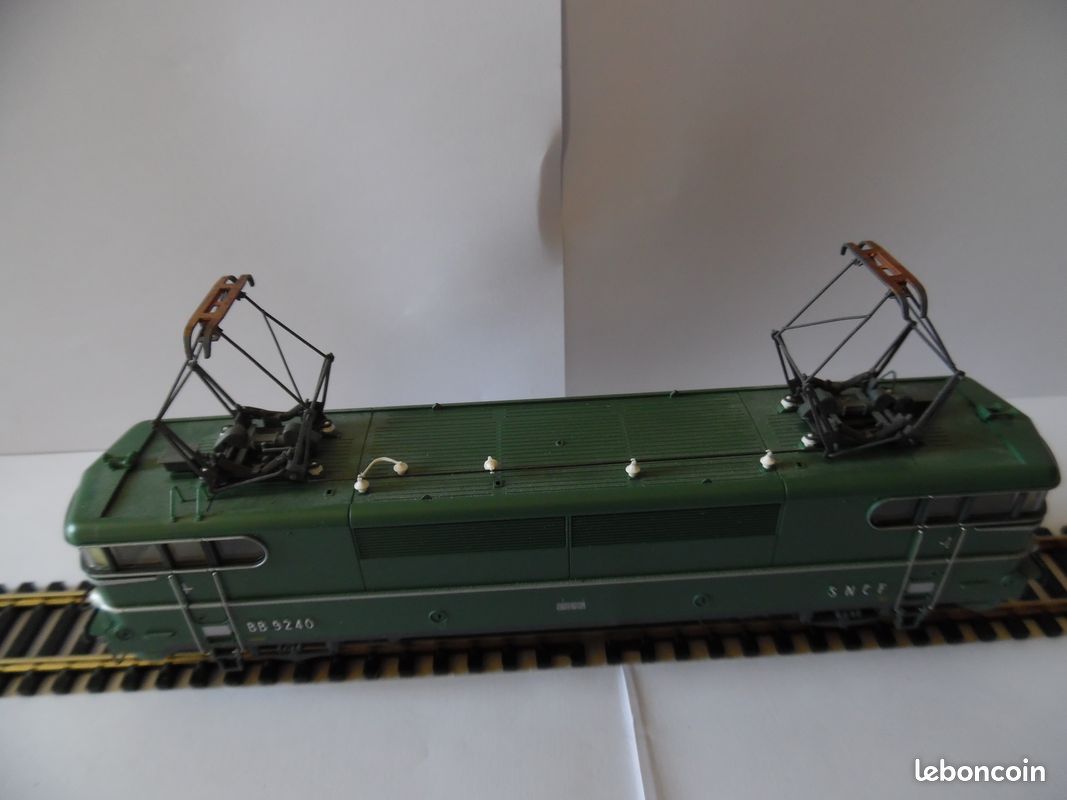 ROCO 63541 HO - Locomotive type BB9200 ép III SNCF (9270