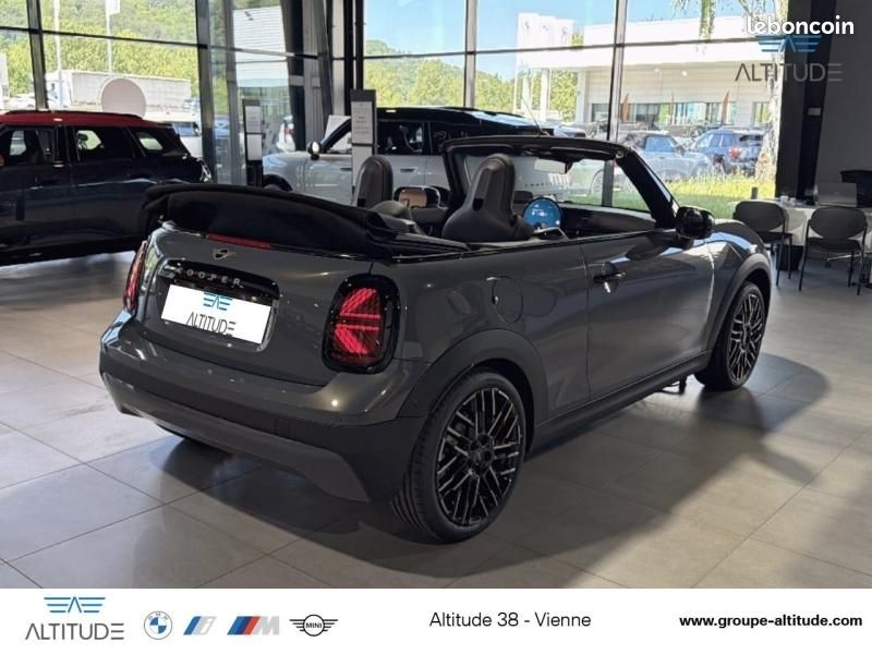 Mini Cooper Cabrio C 163ch Favoured DKG7 (image 26)