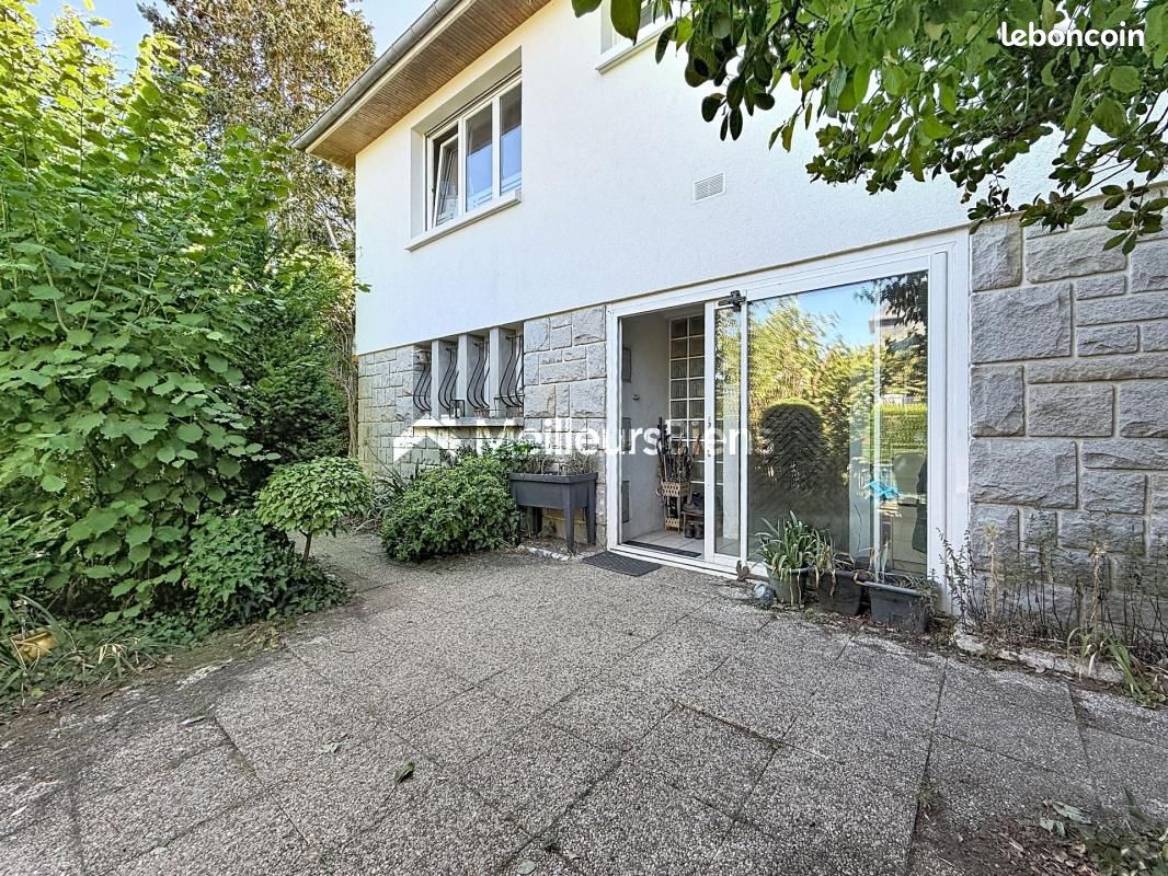 Maison 8 pièces 160 m² · à Mordelles · 160 m² · 329 897 €