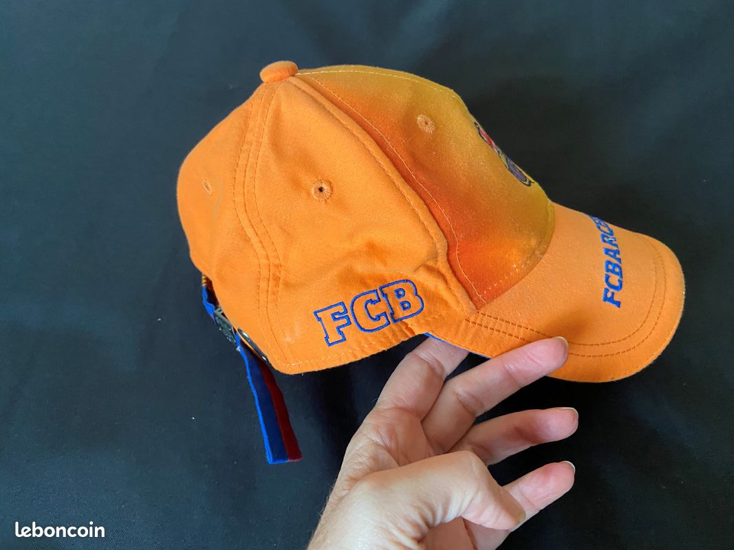 Casquette Barcelone Casquette FC Barcelone Enfant - Officielle Taille Réglable Fuchsia Casquette Barça Enfant Casquette Barcelone Casquette FC Barcelone Enfant - Officielle Taille Réglable Fuchsia Casquette Barça Enfant