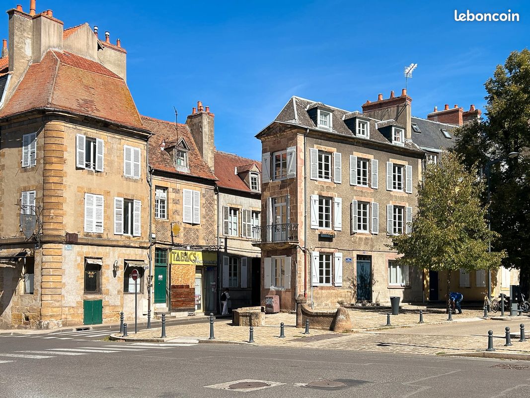 Maison 6 pièces 100 m² · à Moulins · 100 m² · 120 000 €
