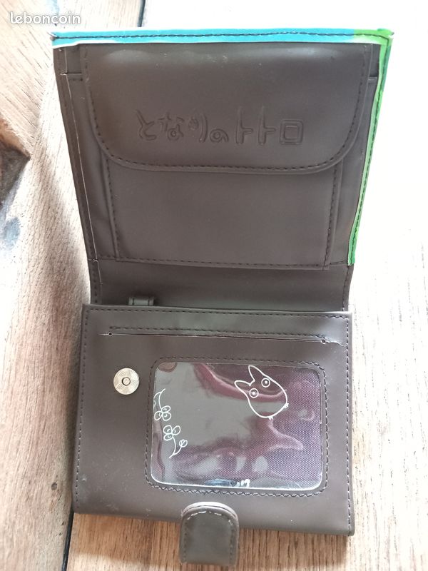 Portefeuille mon voisin totoro (image 3)