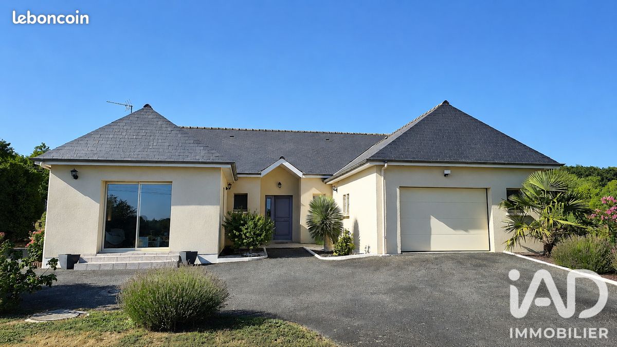 Maison 5 pièces 114 m² · à Les Bois d'Anjou · 114 m² · 240 000 €