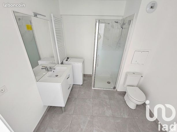 Appartement a louer  - 2 pièce(s) - 33 m2 - Surfyn