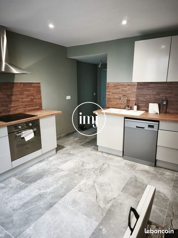 Maison 4 pièces 114 m² · à Saint-Yrieix-la-Perche · 114 m² · 690 €/mois