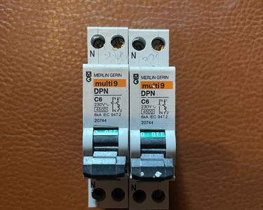 Compteur de charge Minol type Minomess avec module radio type 3 L