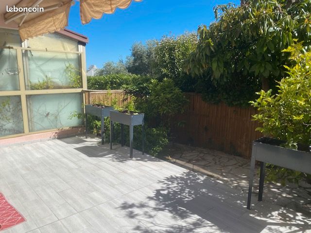 Appartement 2 pièces 32 m² · à Villeneuve-Loubet · 32 m² · 900 €/mois